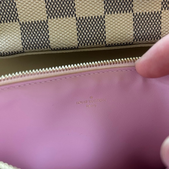 Authentic Louis Vuitton Azur Felicie Pochette - Picture 4 of 14